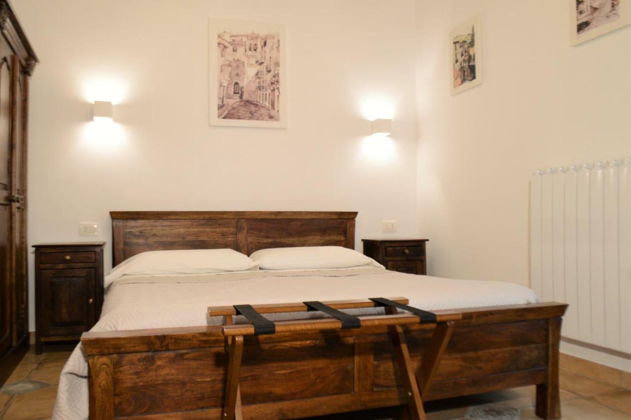 페트랄리아소타나 Il Castello B&B 외부 사진